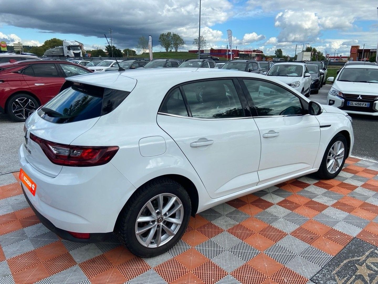 RENAULT MEGANE SOCIETE - Blue DCi 95 BV6 ZEN GPS JA 16" 2PL 9000 HT