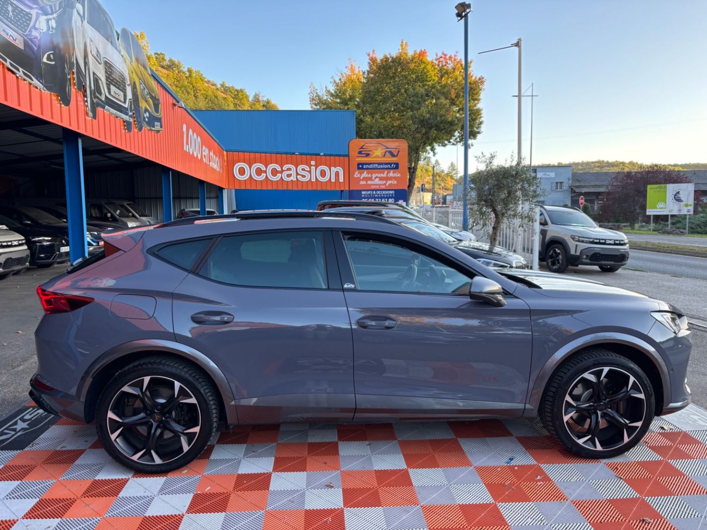 CUPRA FORMENTOR - 1.4 E-HYBRID 245 DSG6 VZ Toit Ouvrant GPS JA 19" 1°Main