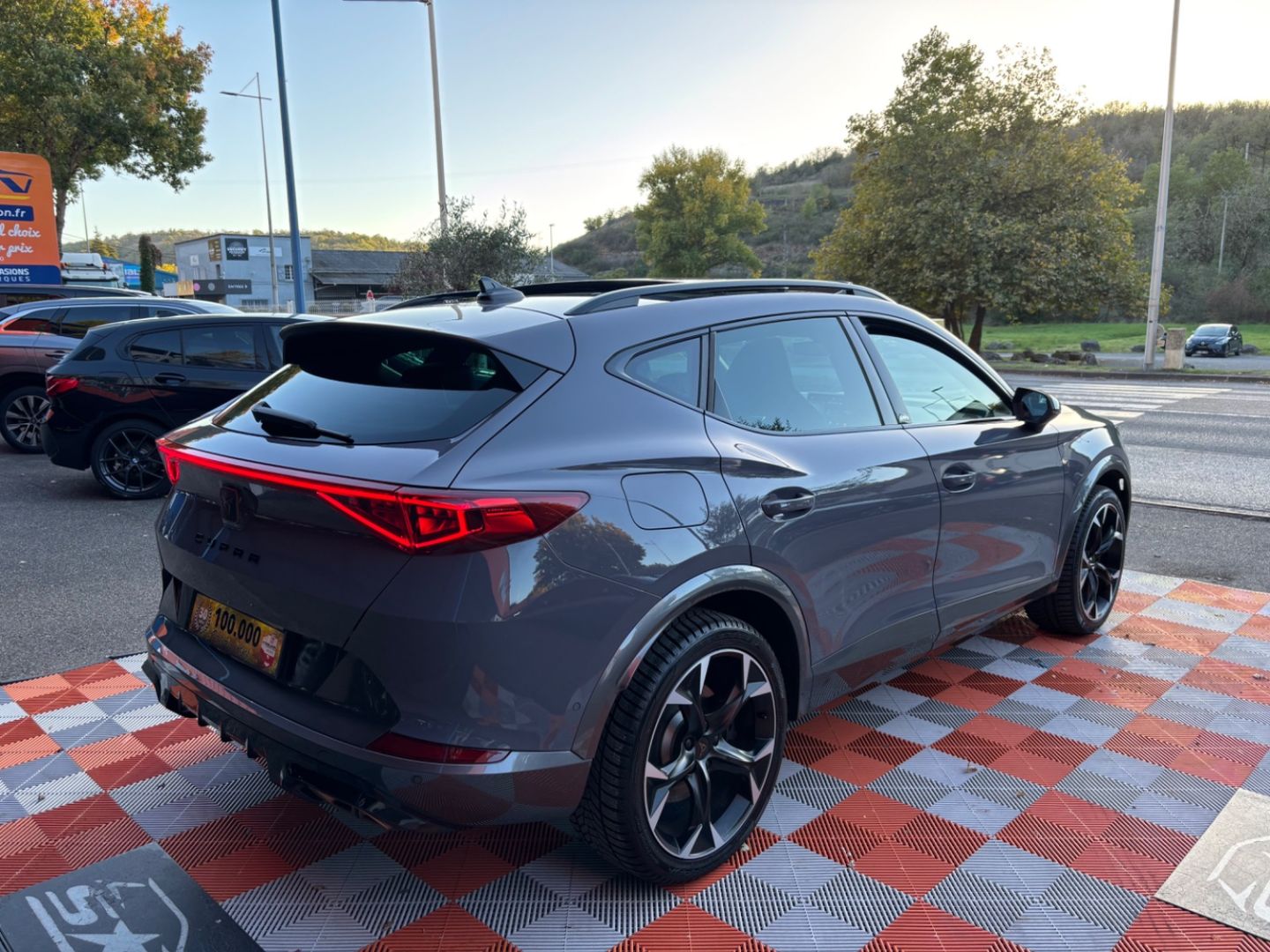 CUPRA FORMENTOR - 1.4 E-HYBRID 245 DSG6 VZ Toit Ouvrant GPS JA 19" 1°Main