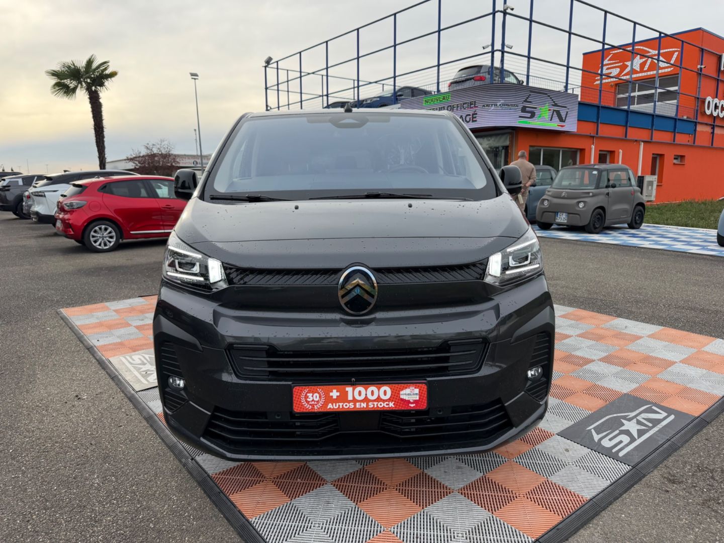 CITROEN SPACETOURER XL BlueHDi 180 EAT8 BUSINESS PACK VIP Full Options PAS DE MALUS