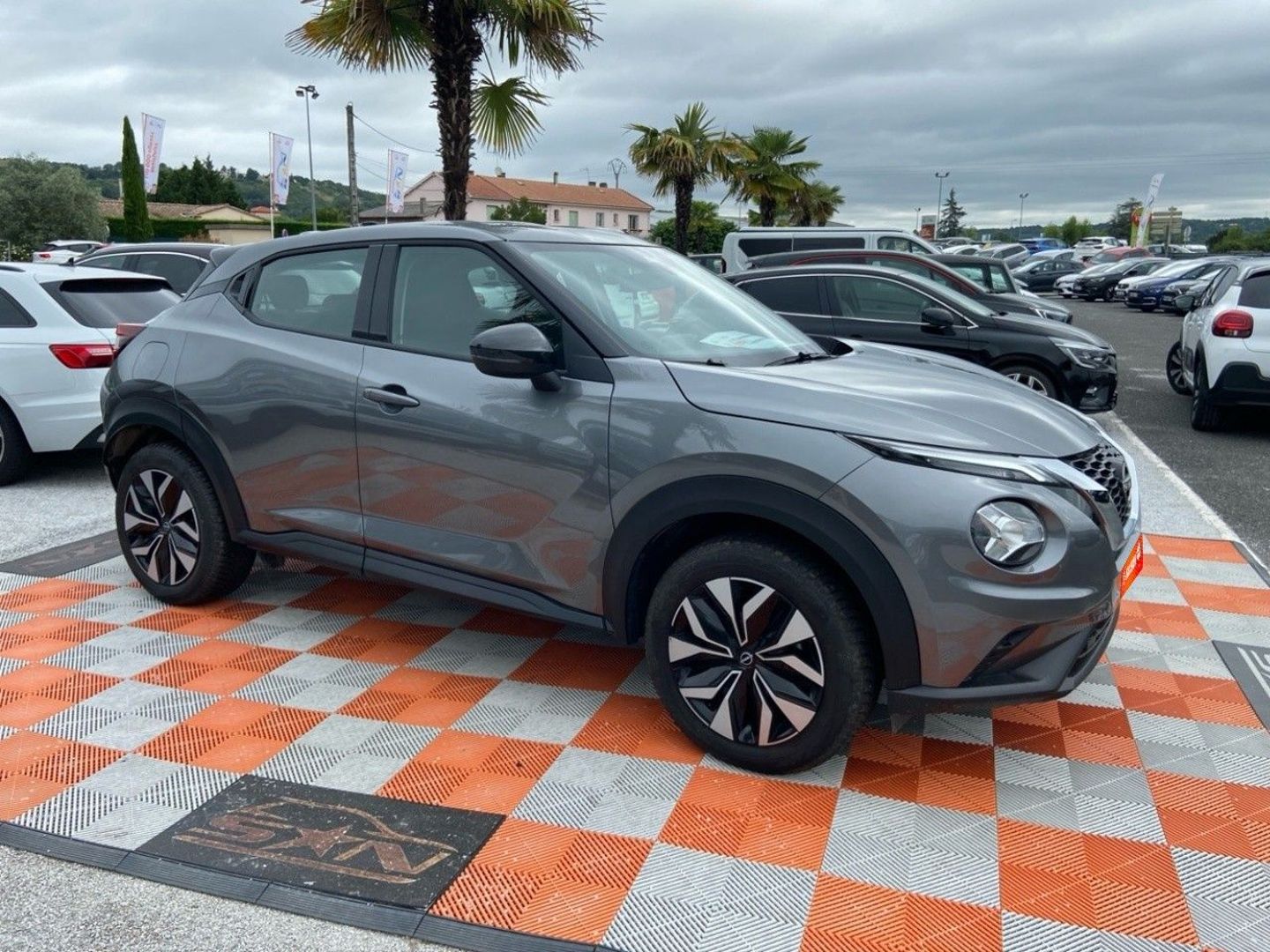 NISSAN JUKE - 1.0 DIG-T 114 DCT-7 BUSINESS EDITION GPS Caméra