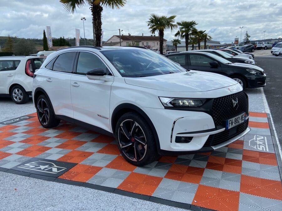 DS DS7 CROSSBACK - BlueHdi 180 EAT8 PERFORMANCE LINE + Toit JA 20"