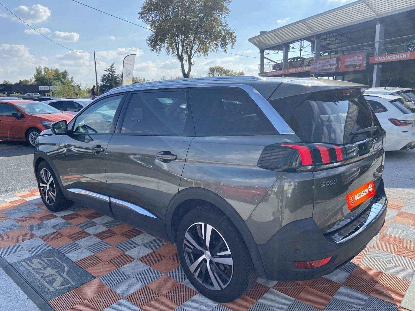 PEUGEOT 5008 - 2.0 HDI 150 ALLURE 1ER MAIN