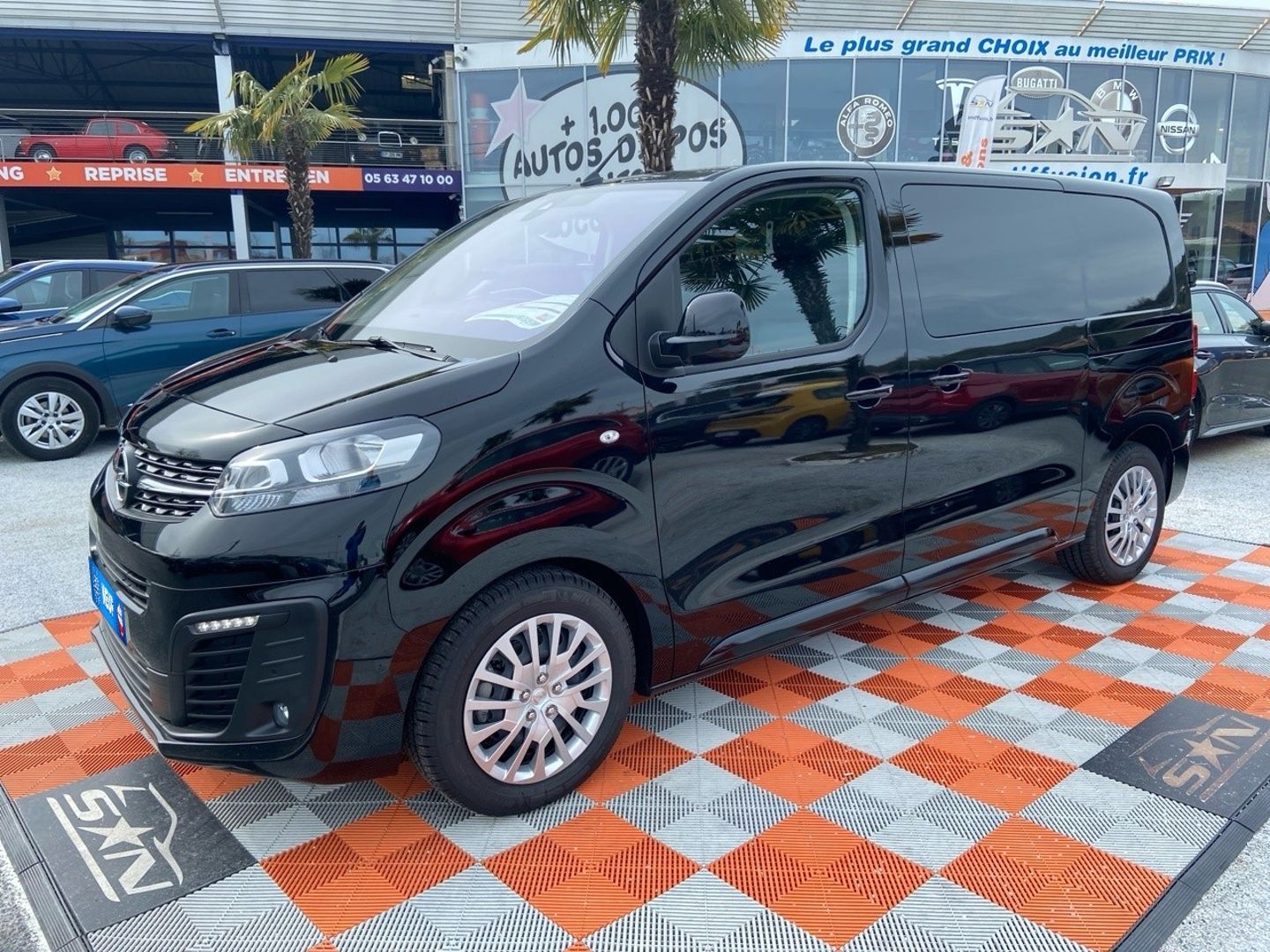 OPEL VIVARO DOUBLE CABINE FIXE - 2.0 DIESEL 145 BVA PACK EDITION GPS CAMÉRA 2 PORTES LAT. 27480HT (2023)