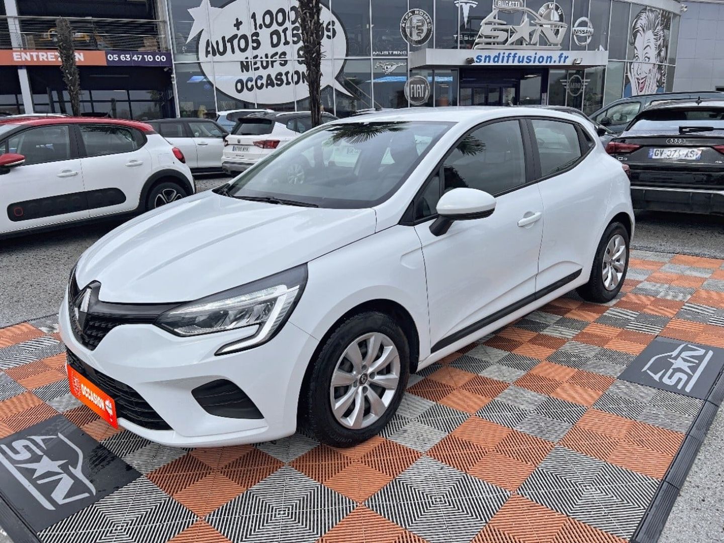 RENAULT CLIO SOCIETE - V 1.5 DCI 85 BV6 AIR NAV 8300 HT (2020)