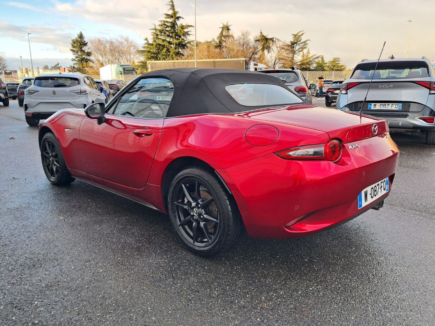 MAZDA MX-5 - 1.5L SKYACTIV-G 132 Elegance