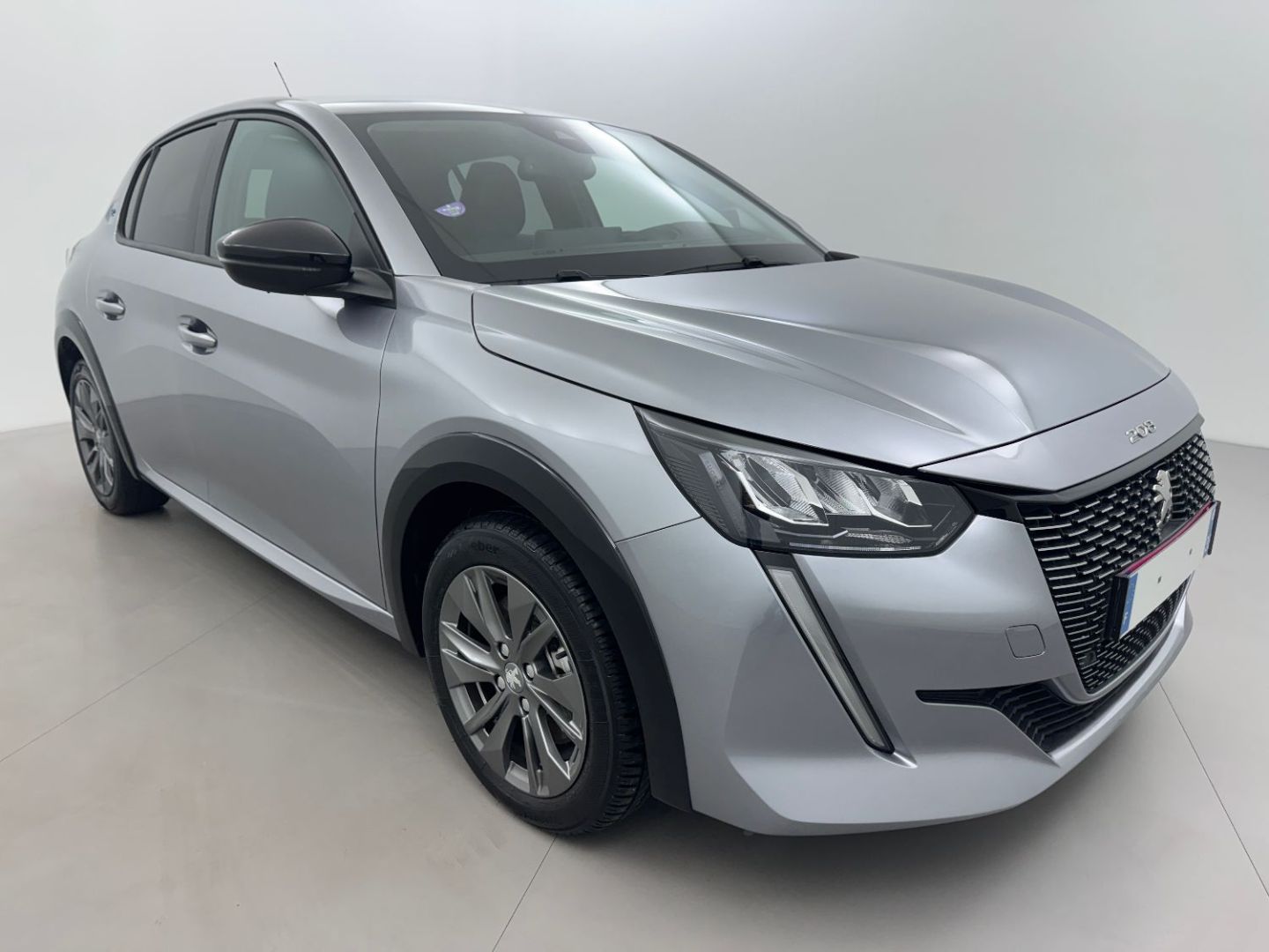 PEUGEOT 208 ELECTRIQUE 136 Allure Pack