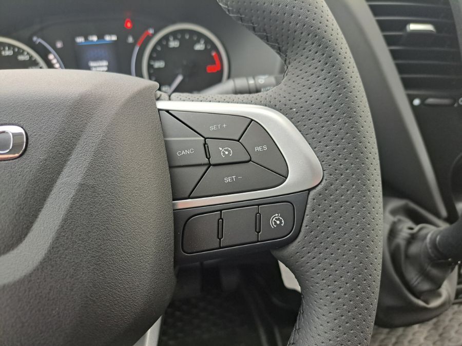 IVECO DAILY FRIGORIFIQUE - 35S18 A8 180CV 3L FOURGON L4H2 11.7M3