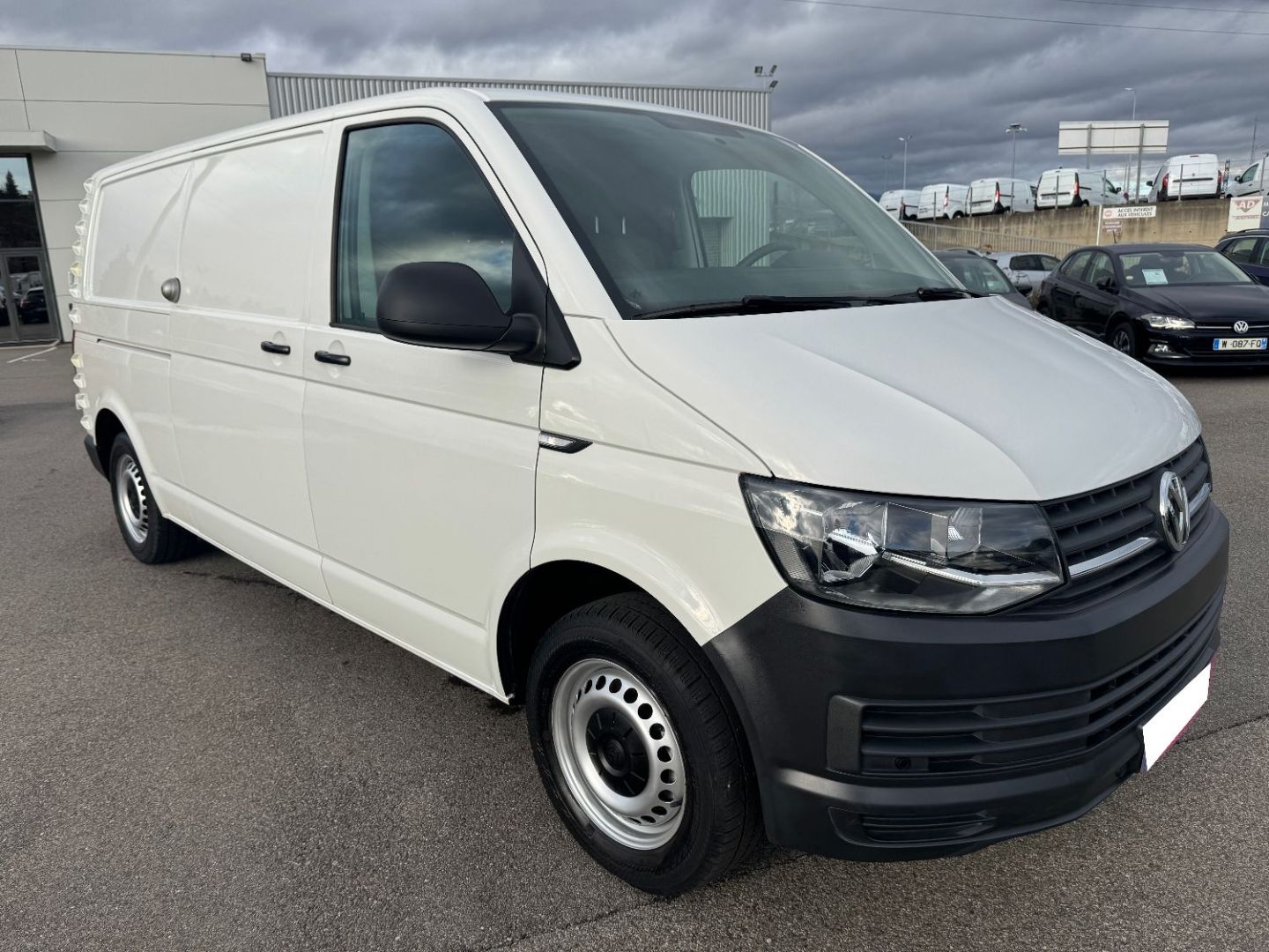 VOLKSWAGEN TRANSPORTER FOURGON - L2H1 2.0 TDI 150 (2019)