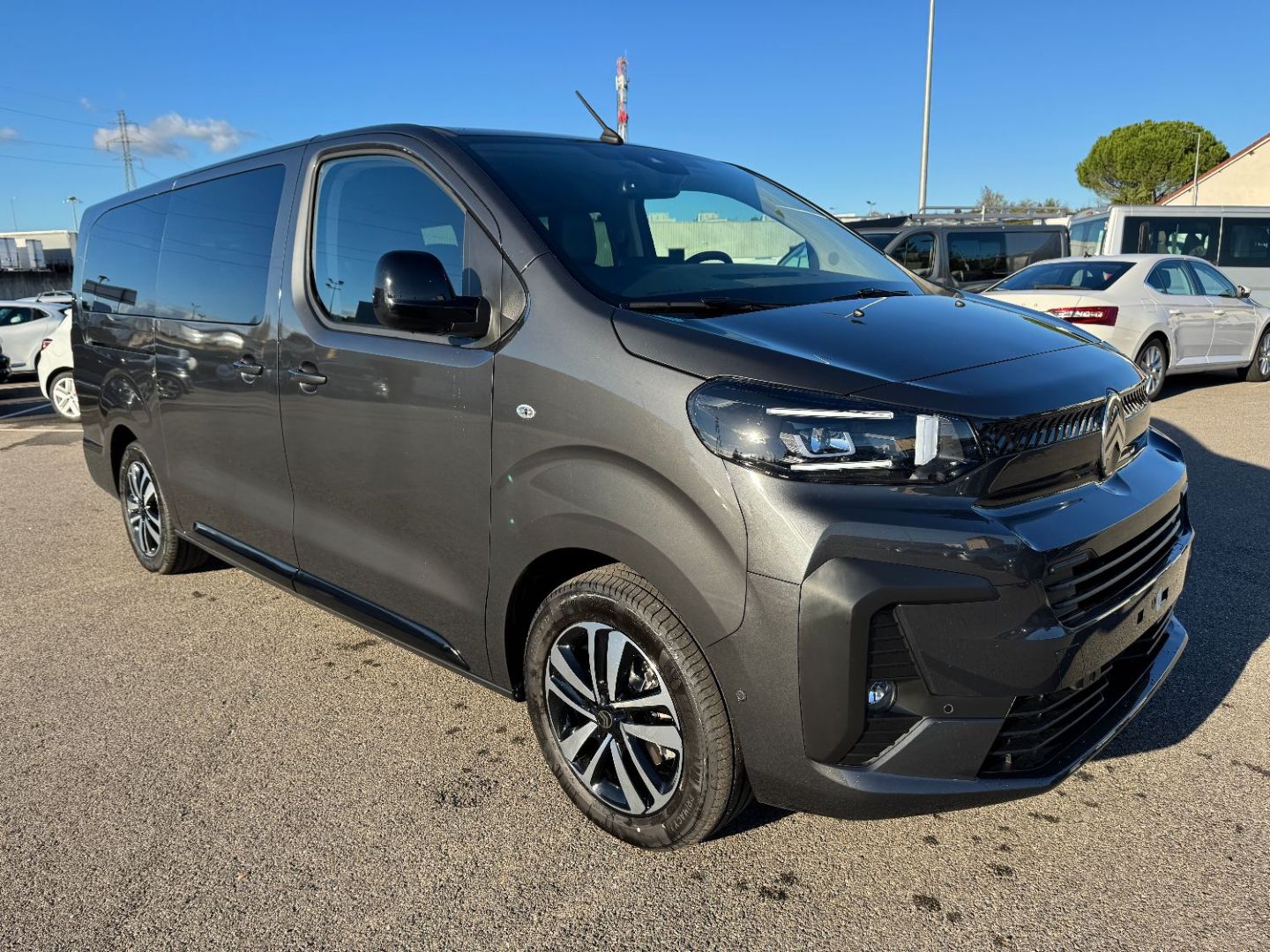 CITROEN SPACETOURER - XL 2.0 BLUEHDI 180 BUSINESS PACK EAT8 8PL (2025)