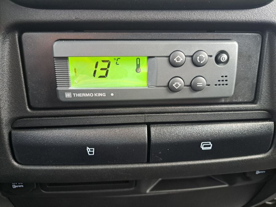 IVECO DAILY FRIGORIFIQUE - 35S18 A8 180CV 3L FOURGON L4H2 11.7M3