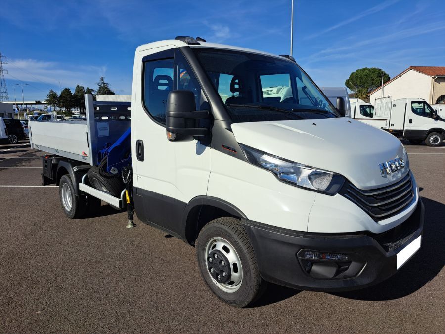 IVECO DAILY - 35C18 GRUE BENNE 79000E HT