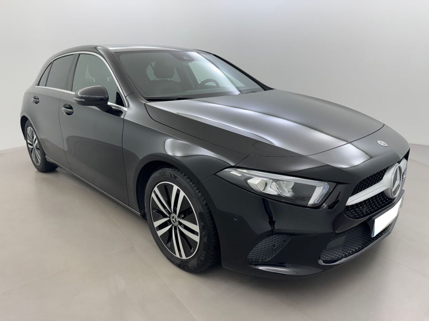 MERCEDES-BENZ CLASSE A - 200 D BUSINESS 8G-DCT (2021)