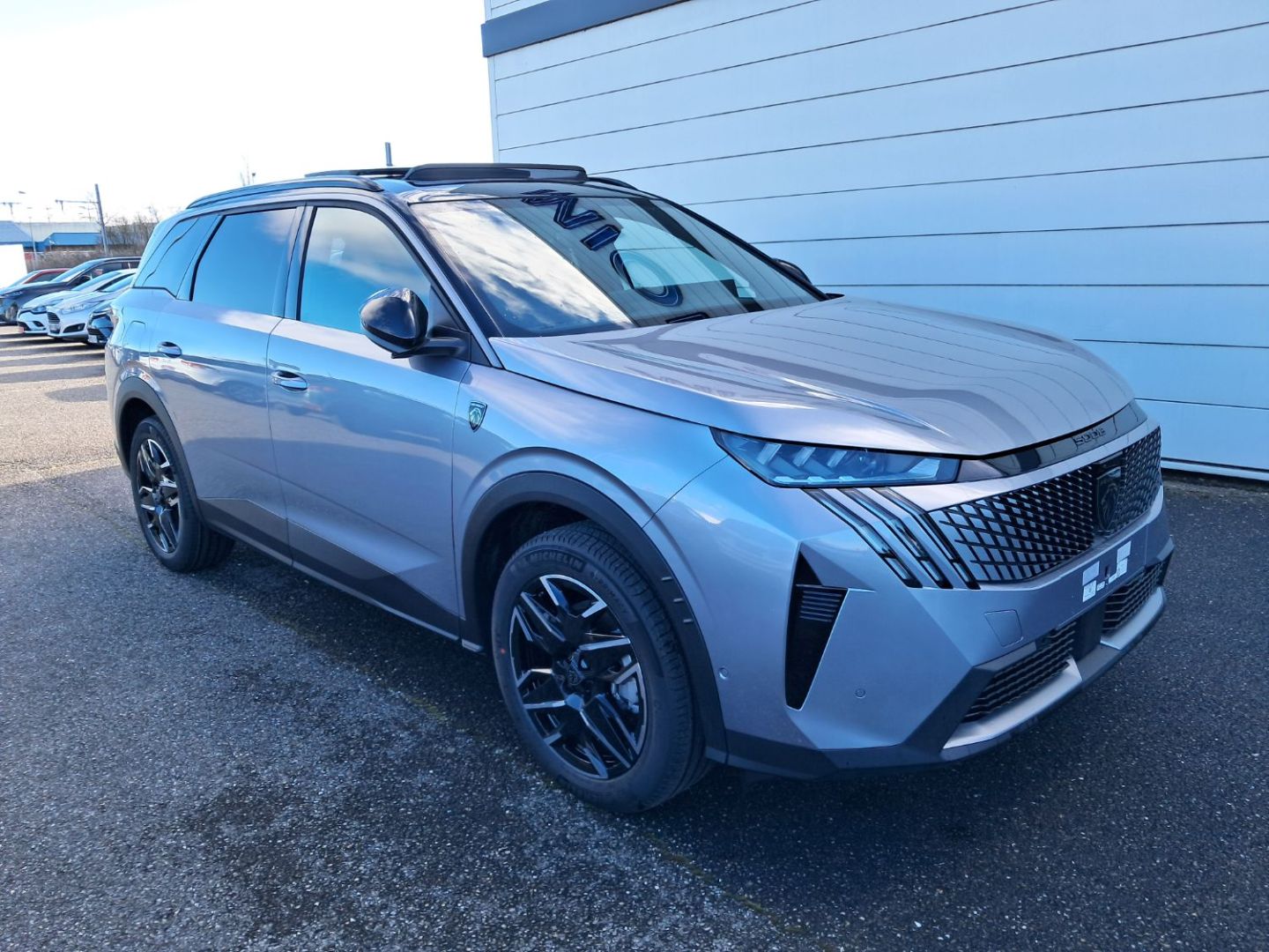 PEUGEOT 5008 1.2 Hybrid 145 GT e-DCS6 TOIT OUVRANT + 360°