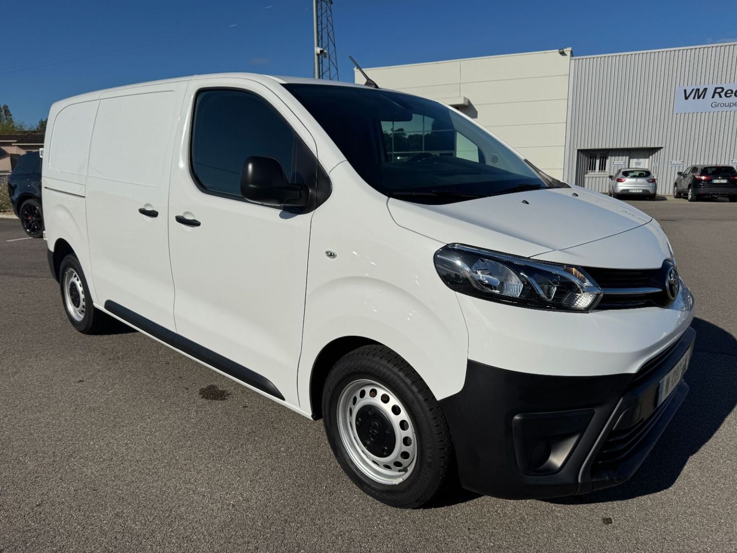 TOYOTA PROACE FOURGON MEDIUM 2.0L 145 D-4D