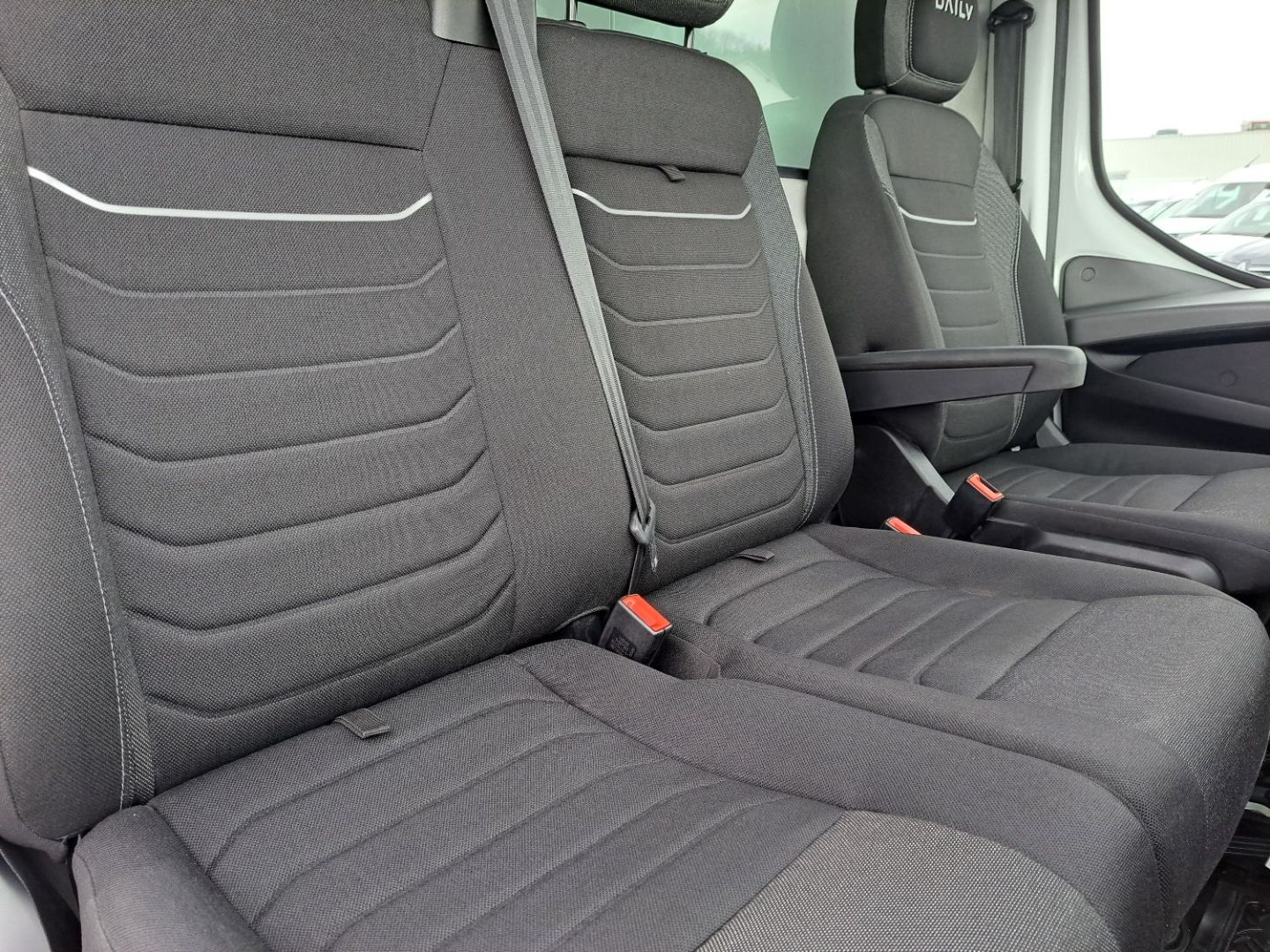 IVECO DAILY PLATEAU - 35C18 A8 180CV 3L ALU 3M80