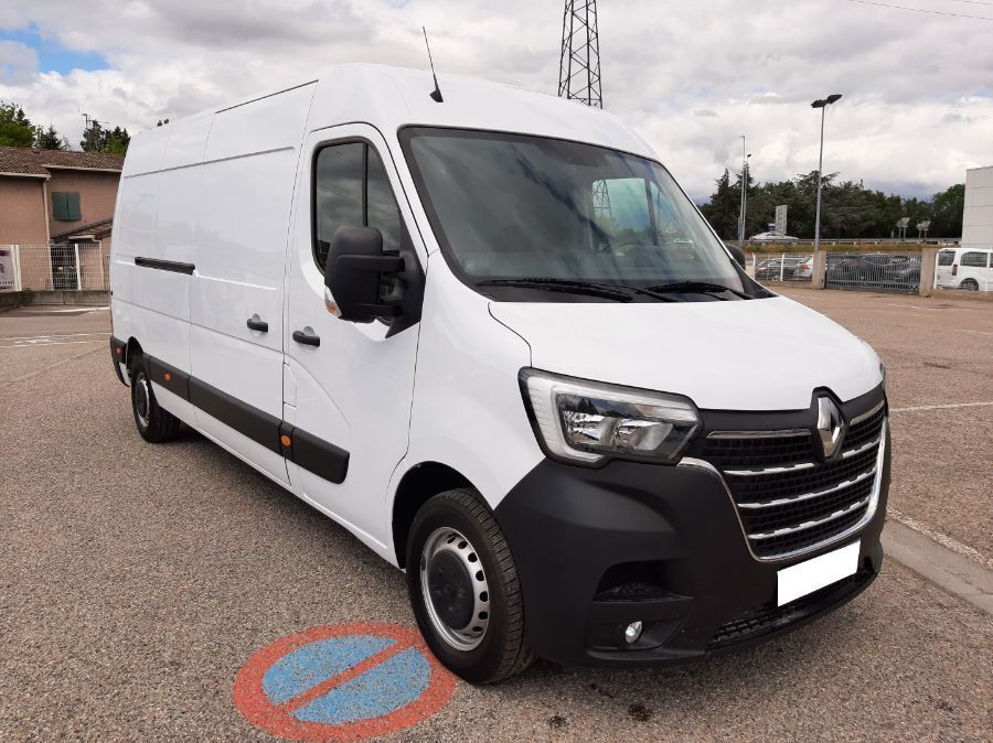 RENAULT MASTER - 2.3 FOURGON TRACTION F3500 L3H2 BLUE DCI 135 CONFORT