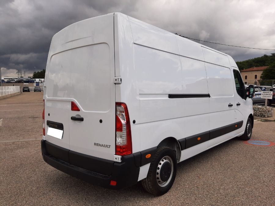 RENAULT MASTER - 2.3 FOURGON TRACTION F3500 L3H2 BLUE DCI 135 CONFORT