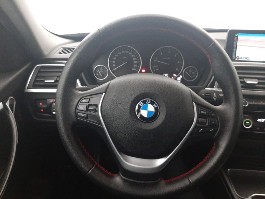 BMW SERIE 3 TOURING - TOURING 320dA xDrive 190 SPORT