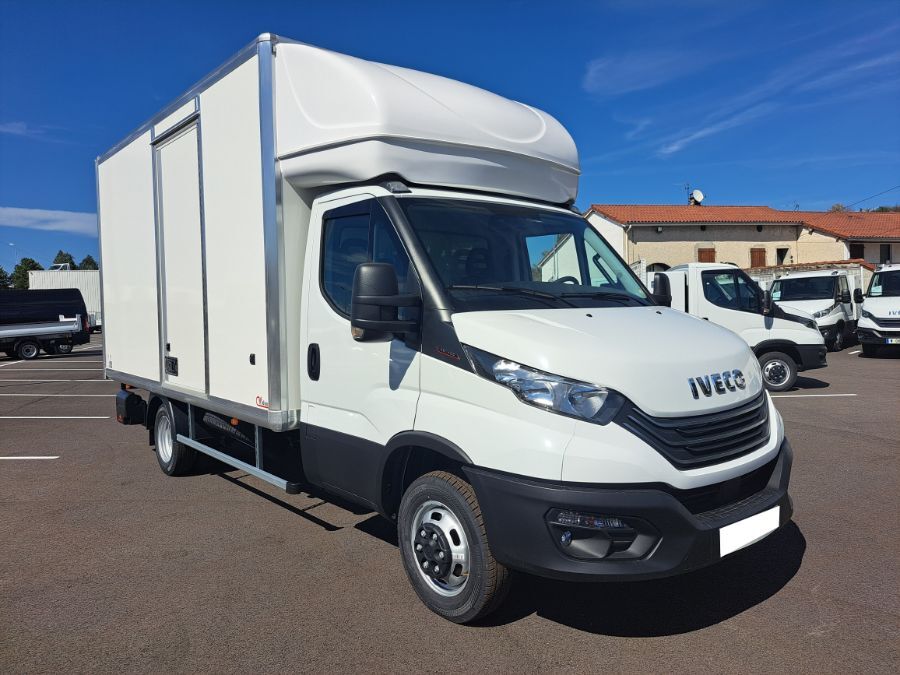 IVECO DAILY - 35C16 CAISSE HAYON 49900E HT (2023)