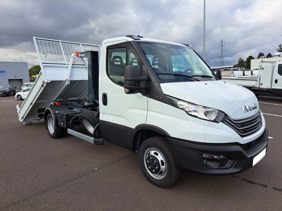 IVECO DAILY - 35C16 POLYBENNE 57000E HT (2023)