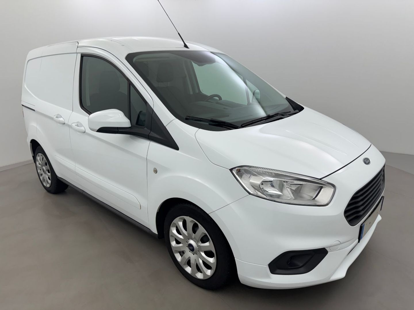 FORD TRANSIT COURIER FOURGON - 1.5 TDCI 100 (2021)