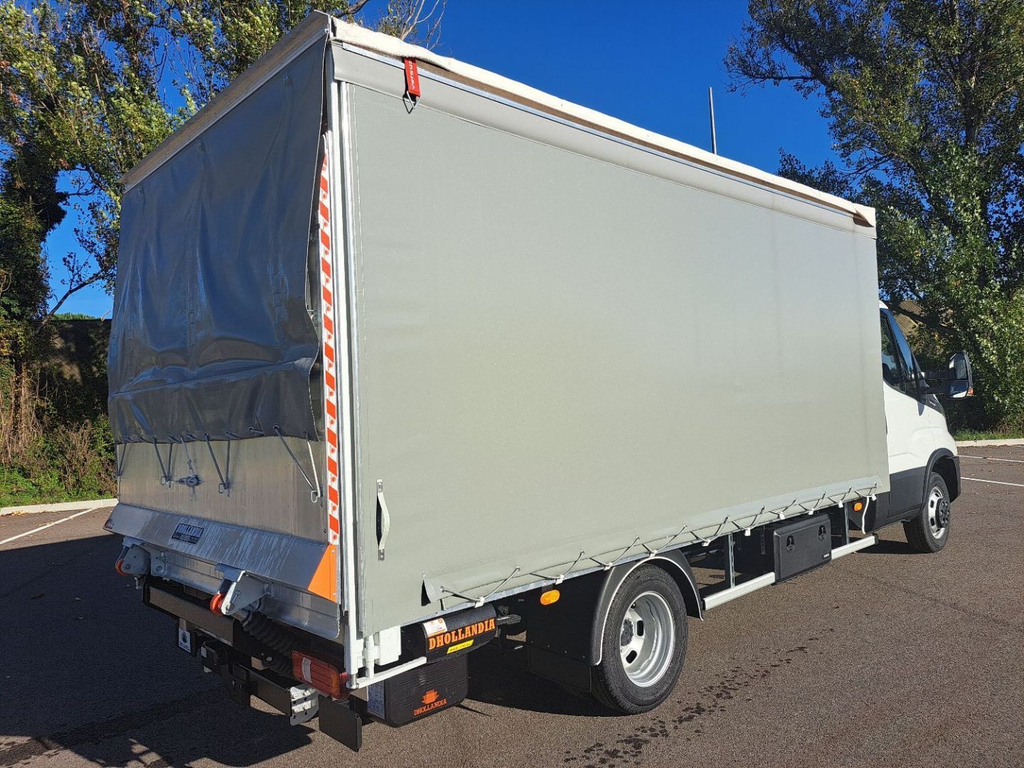 IVECO DAILY CAISSE - 35C18 A8 180CV 3L BACHE