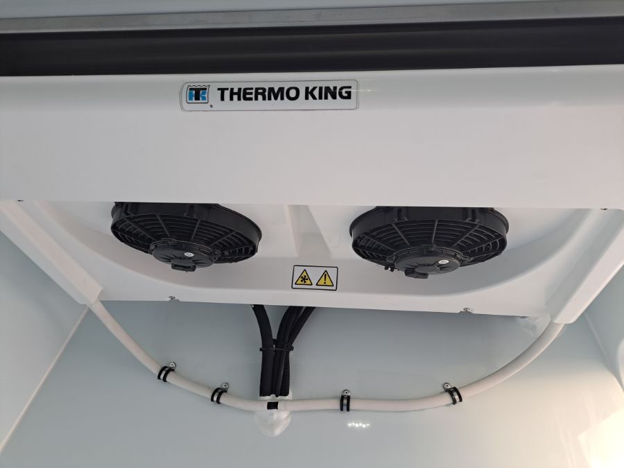 IVECO DAILY FRIGORIFIQUE - 35S18 A8 180CV 3L FOURGON L4H2 11.7M3