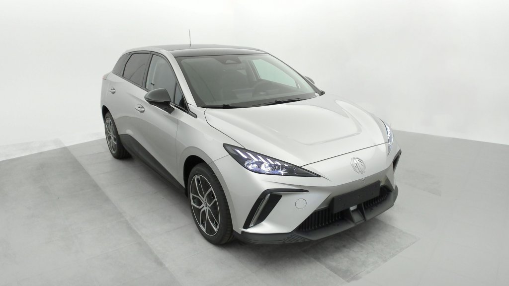 MG MG4 - ELECTRIC 77KWH - 180 KW 2WD LUXURY (2024)