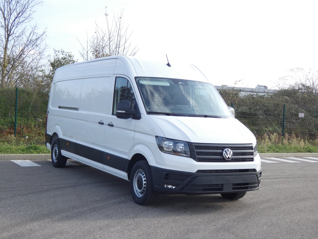 VOLKSWAGEN CRAFTER VAN NOUVEAU - 35 L4H3 2.0 TDI 140 CH BUSINESS (2024)