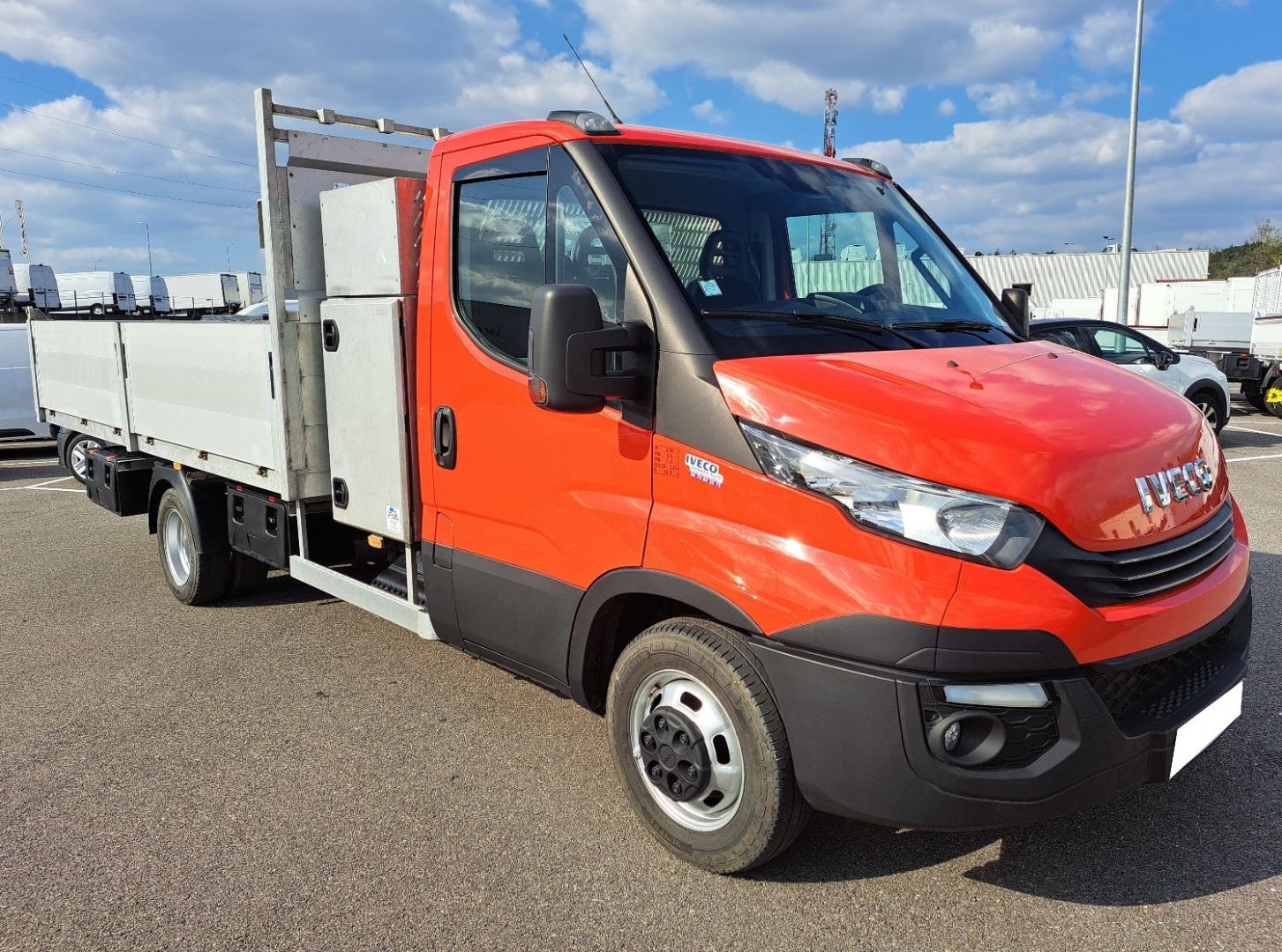 IVECO DAILY BENNE - 35C21 A8 210CV 3L ALUMINIUM 4M20