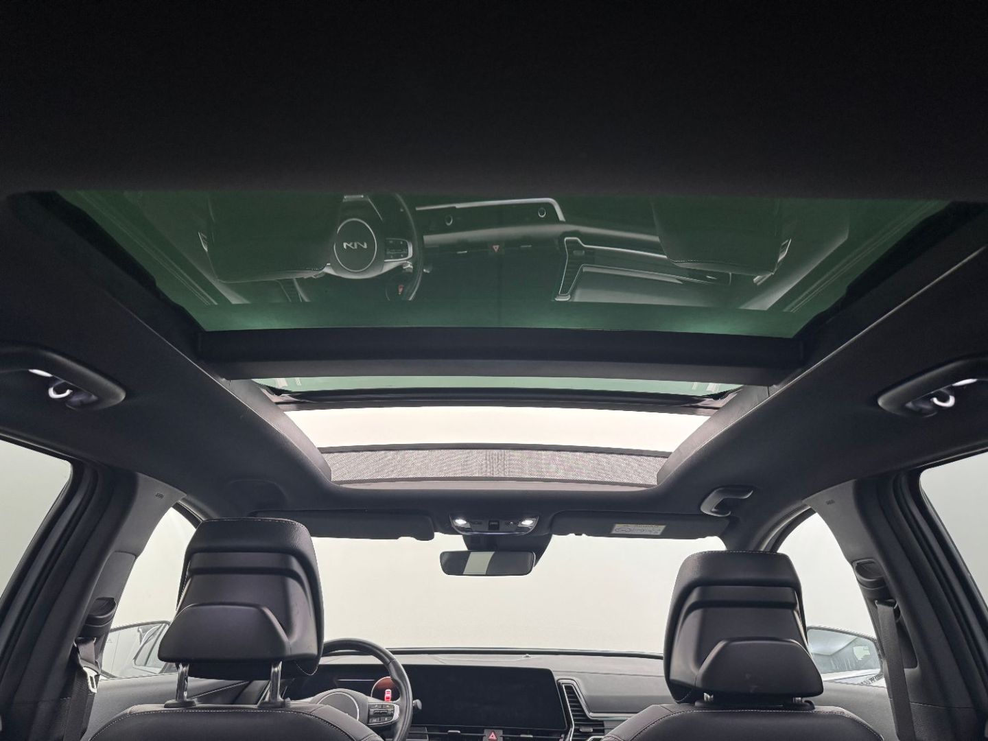 KIA SPORTAGE - 1.6 T-GDi 265 Hybride Rechargeable GT LINE 4x4 PREMIUM BUSINESS BVA6