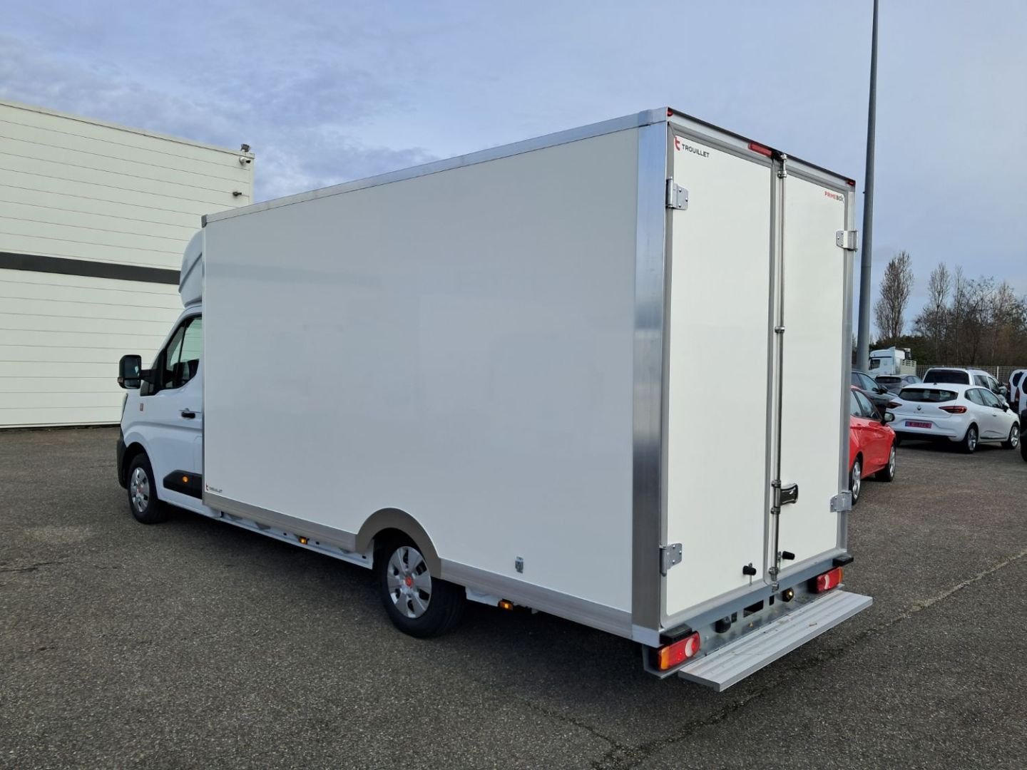 RENAULT MASTER CAISSE - 170 CV BOITE AUTO L3
