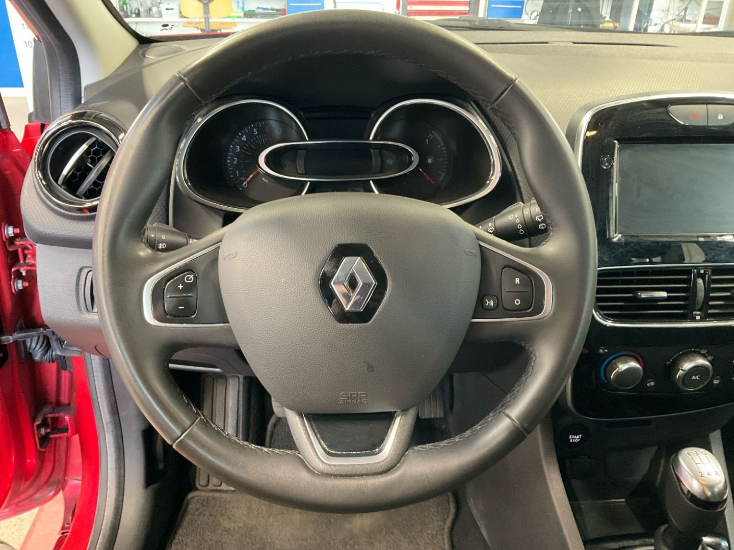 RENAULT CLIO IV ESTATE - ESTATE 0.9 TCe 90 ZEN