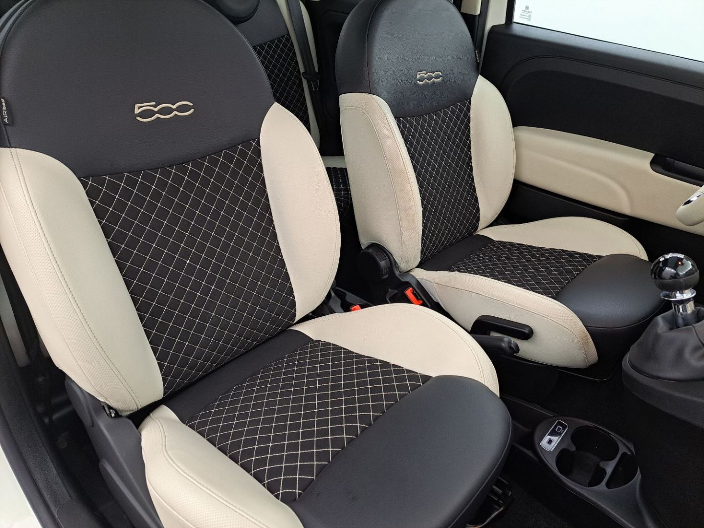 FIAT 500 - 1.0 HYBRIDE 70 DOLCEVITA