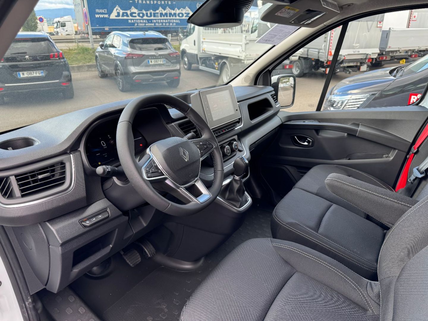 RENAULT TRAFIC CABINE APPROFONDIE - L2H1 3T BLUE DCI 170 BVA9 GSR2 EXCLUSIVE 6PL