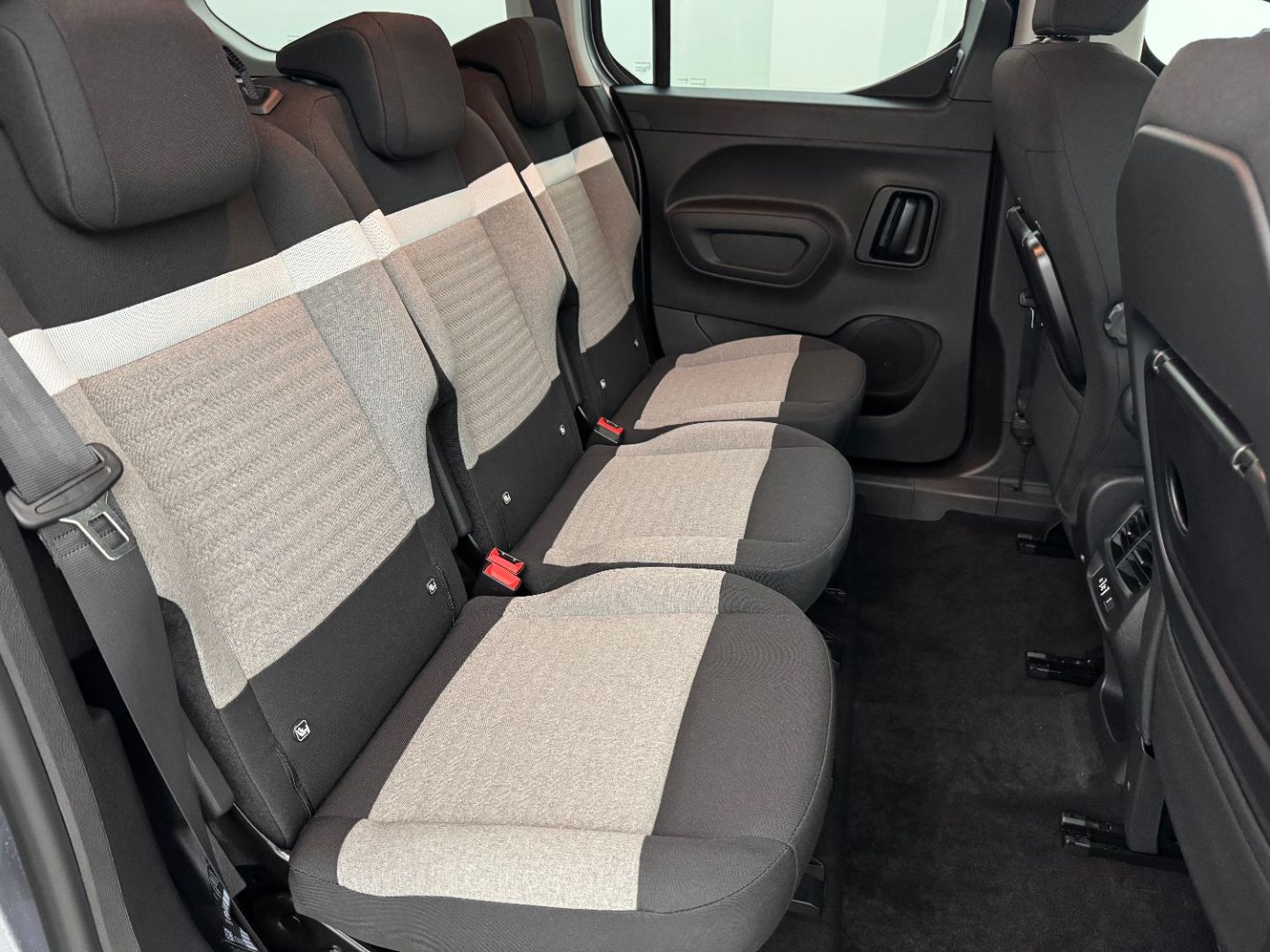 CITROEN BERLINGO - XL 1.5 BlueHDi 130 S&S Max EAT8 7PL