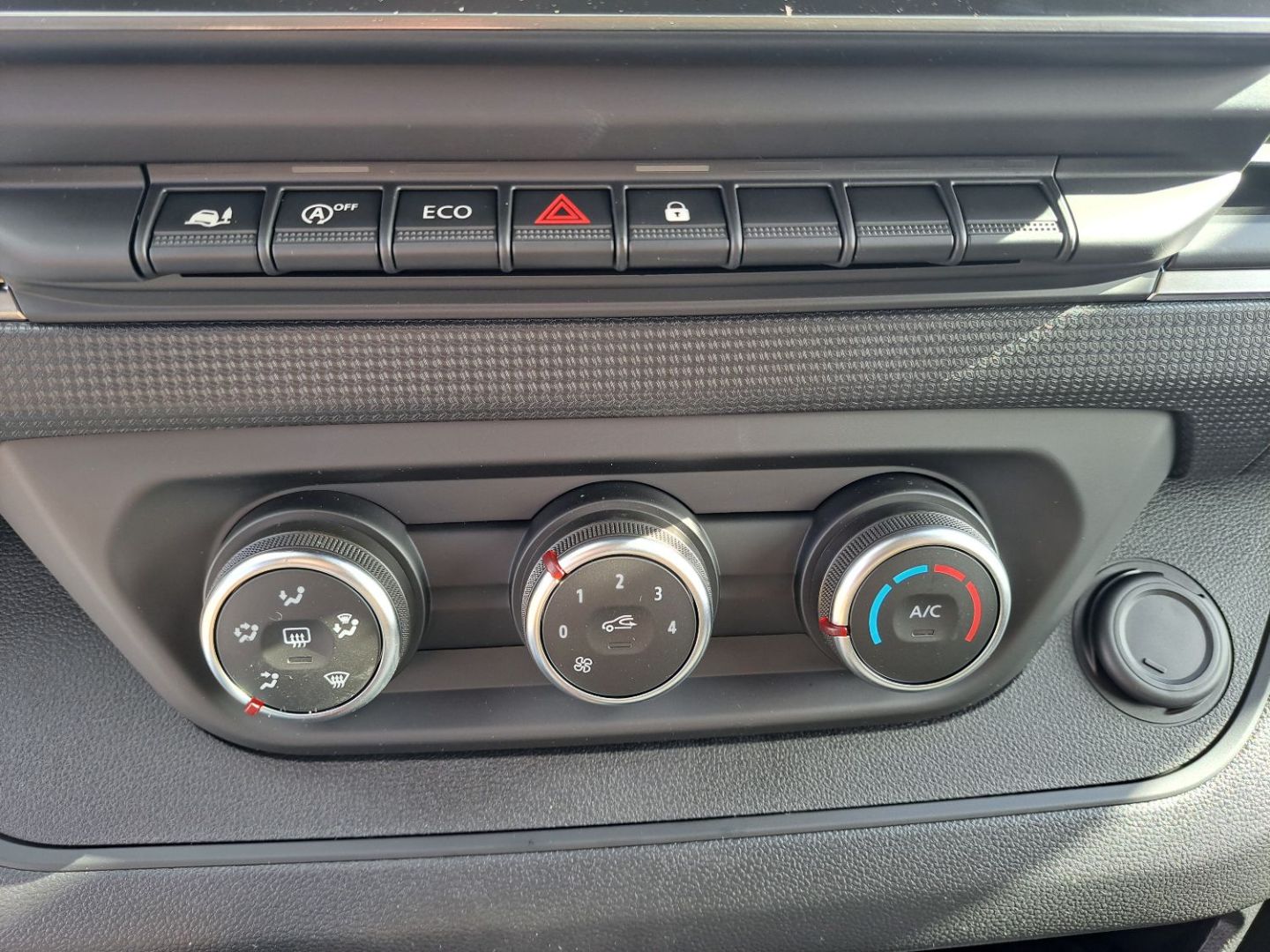 RENAULT TRAFIC FOURGON - L2H1 3T BLUE DCI 150 GSR2 RED EDITION PLUS