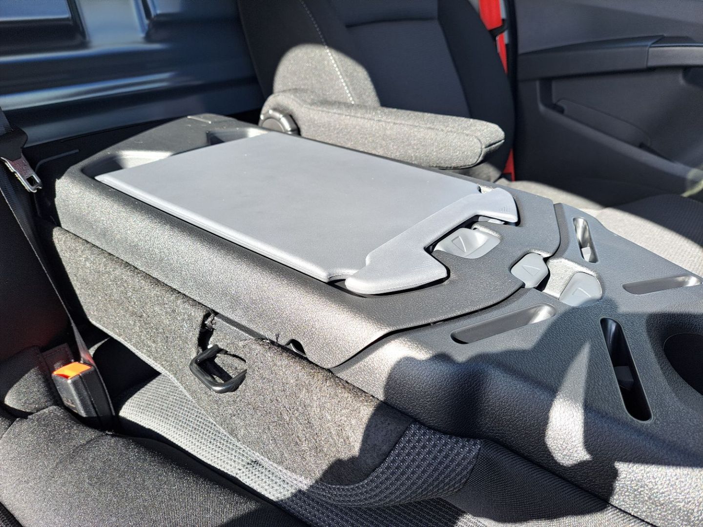 RENAULT TRAFIC FOURGON - L2H1 3T BLUE DCI 150 GSR2 RED EDITION PLUS