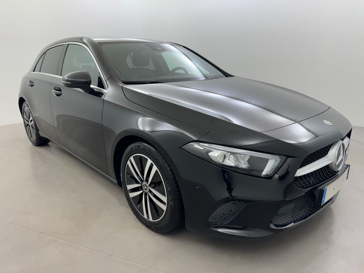 MERCEDES-BENZ CLASSE A - 200 D BUSINESS 8G-DCT (2021)