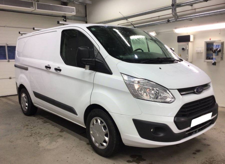FORD TRANSIT CUSTOM FOURGON L1H1 2.0 TDCi 130 BVA