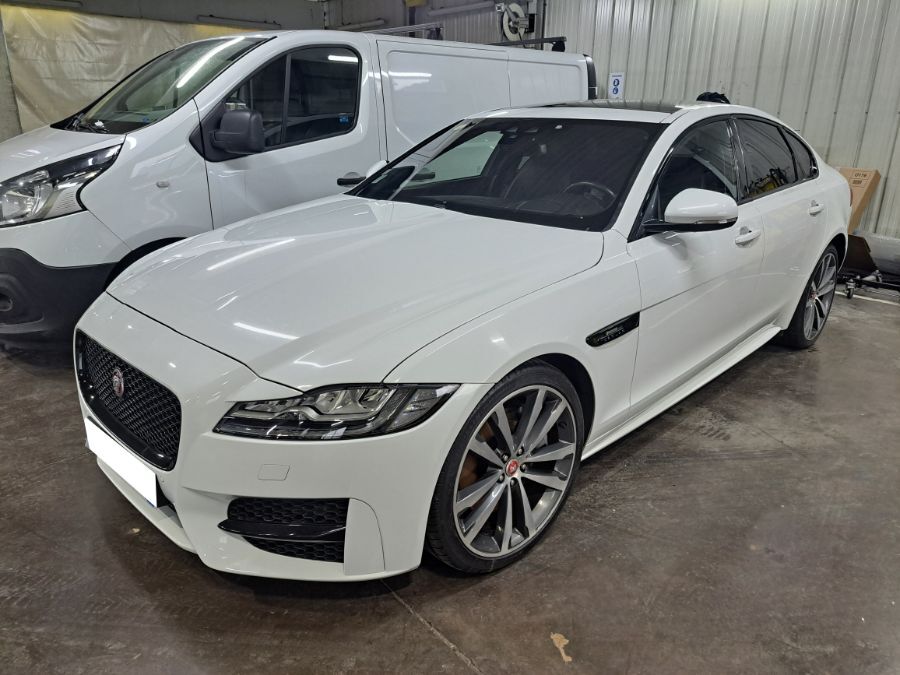 JAGUAR XF - V6 3.0 D 300 R-SPORT BVA MOTEUR HS