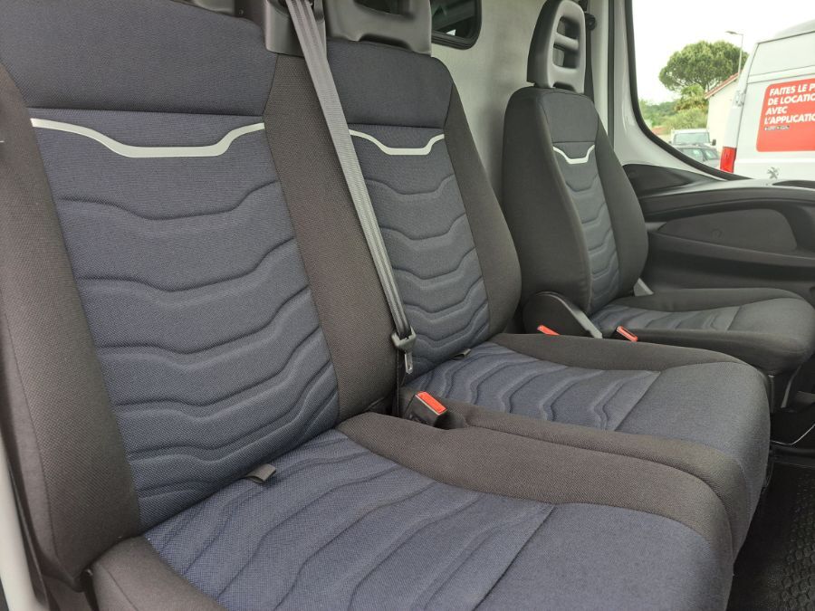 IVECO DAILY - 35S16 FOURGON L4 2L3 160CV