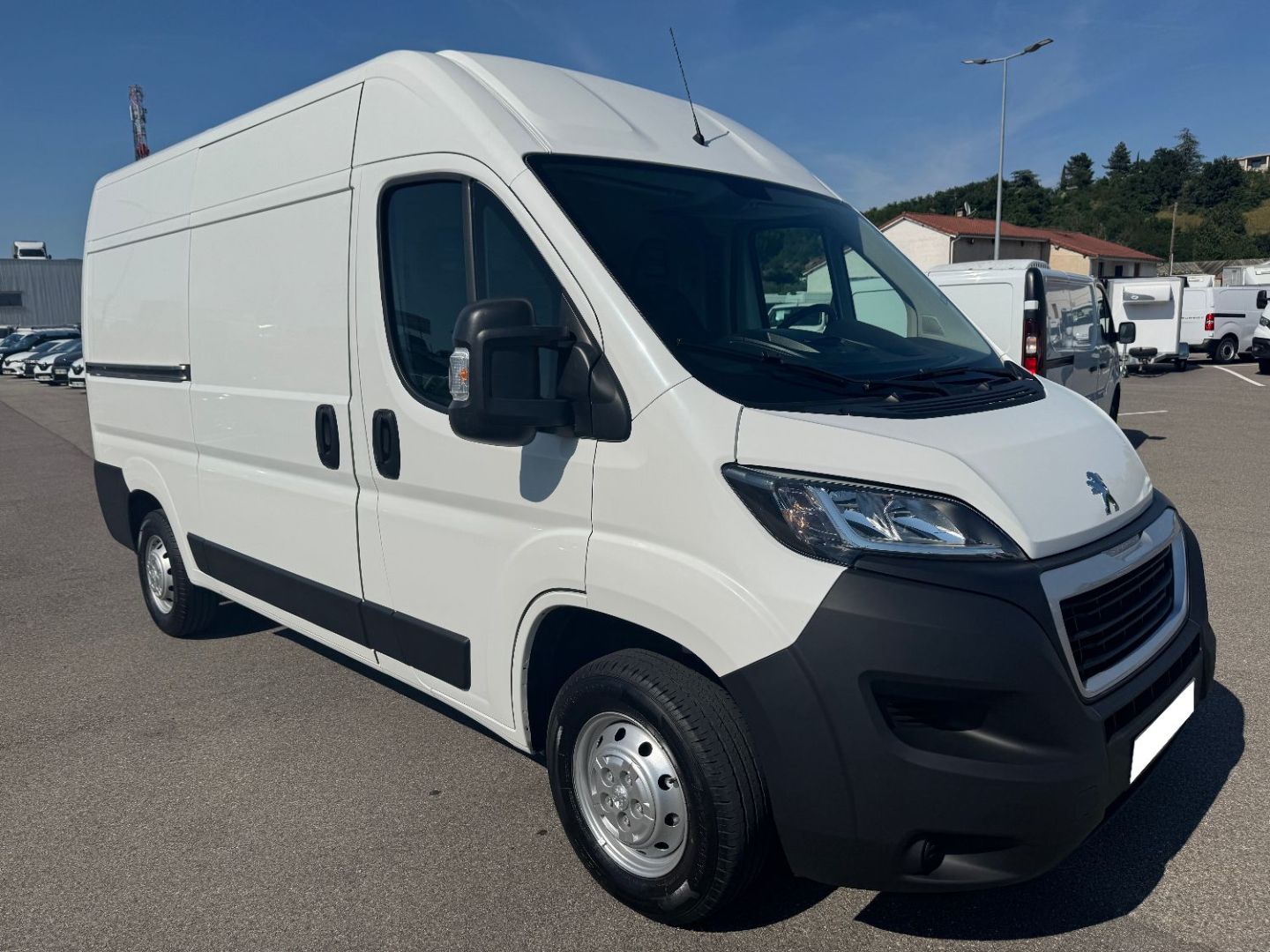 PEUGEOT BOXER FOURGON - 333 L2H2 2.0 BLUEHDI 130 3PL