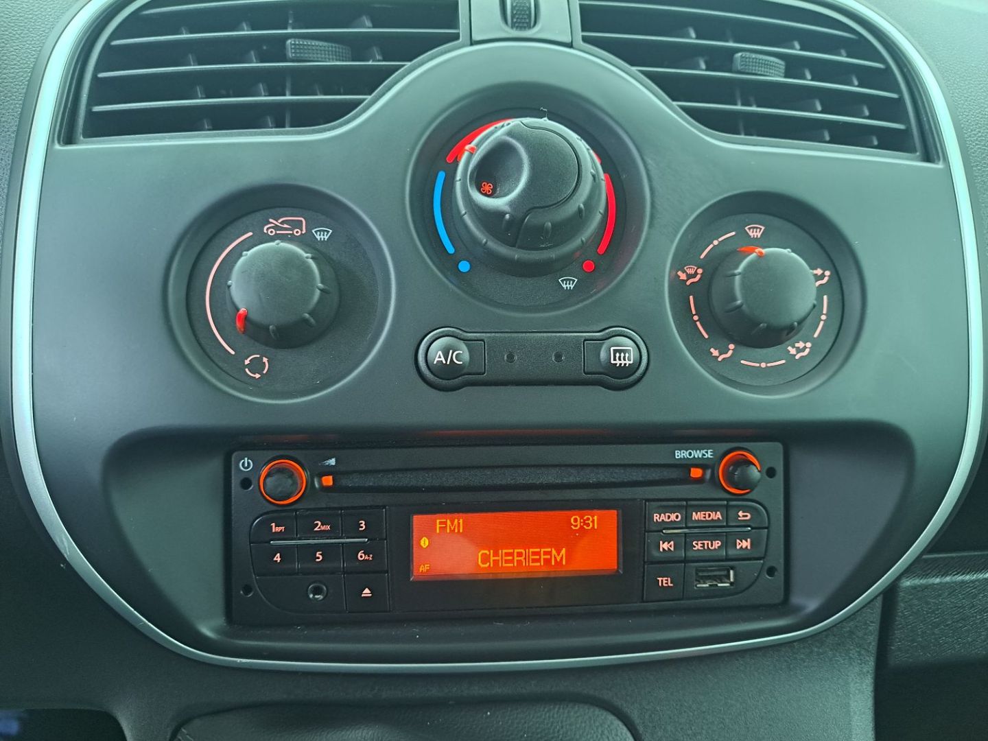RENAULT KANGOO EXPRESS - 1.5 DCI 80 CONFORT