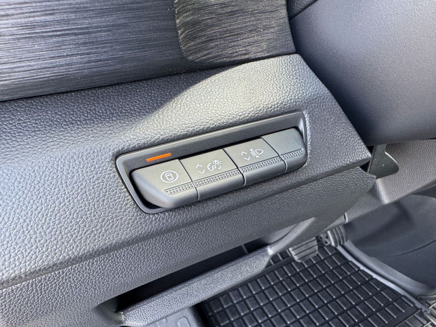 RENAULT TRAFIC FOURGON - L2H1 3T BLUE DCI 170 BVA9 EXCLUSIVE GSR2