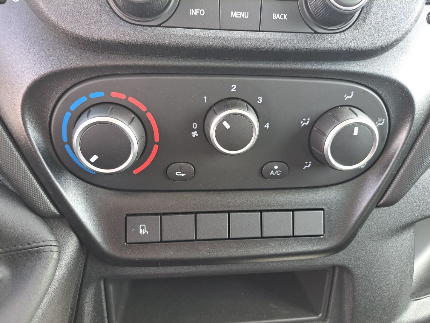 IVECO DAILY PLATEAU - 35C18 180CV 3L ALUMINIUM 3M80