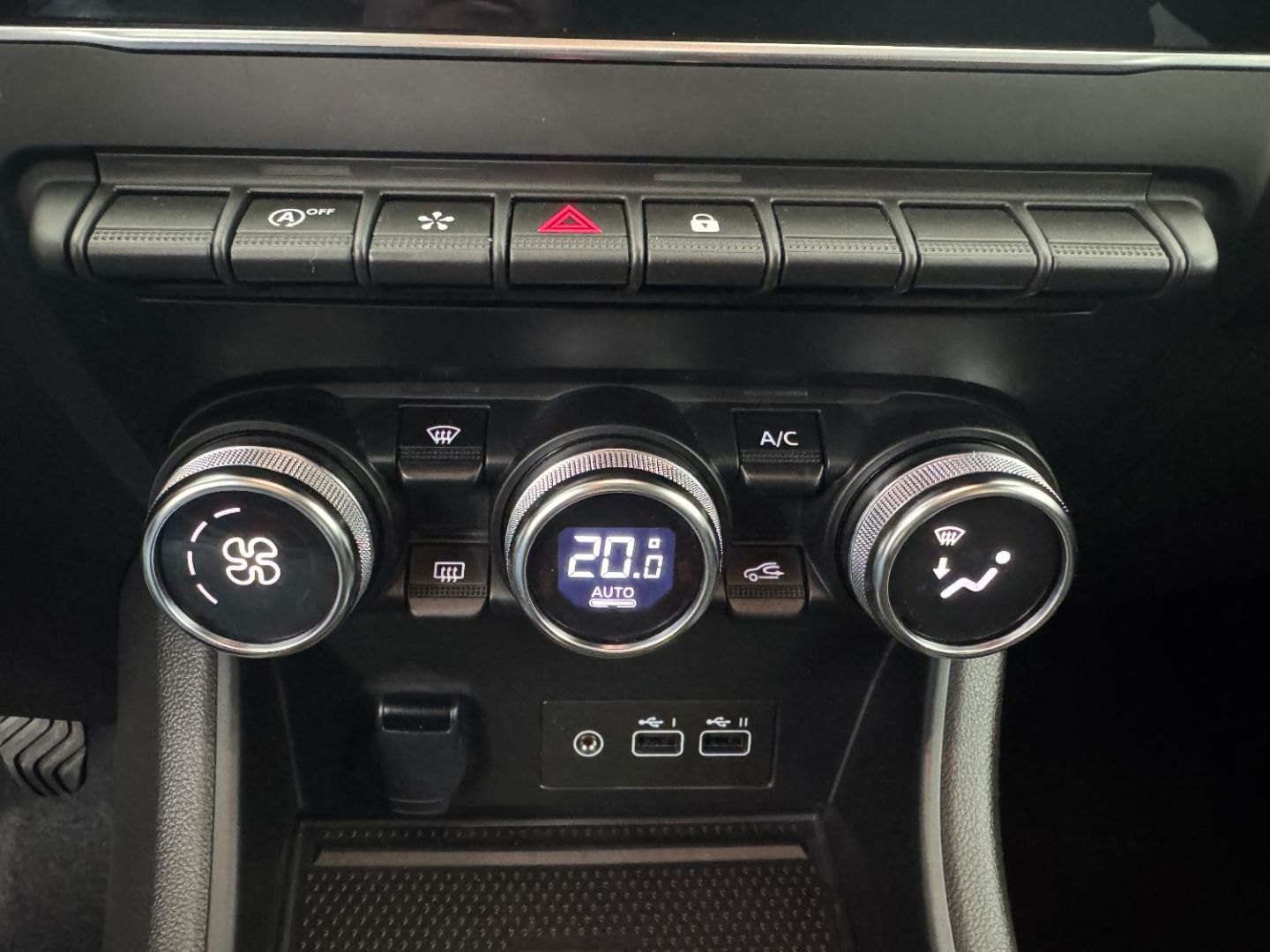 RENAULT CAPTUR - 1.3 TCe mild hybrid 140 Techno