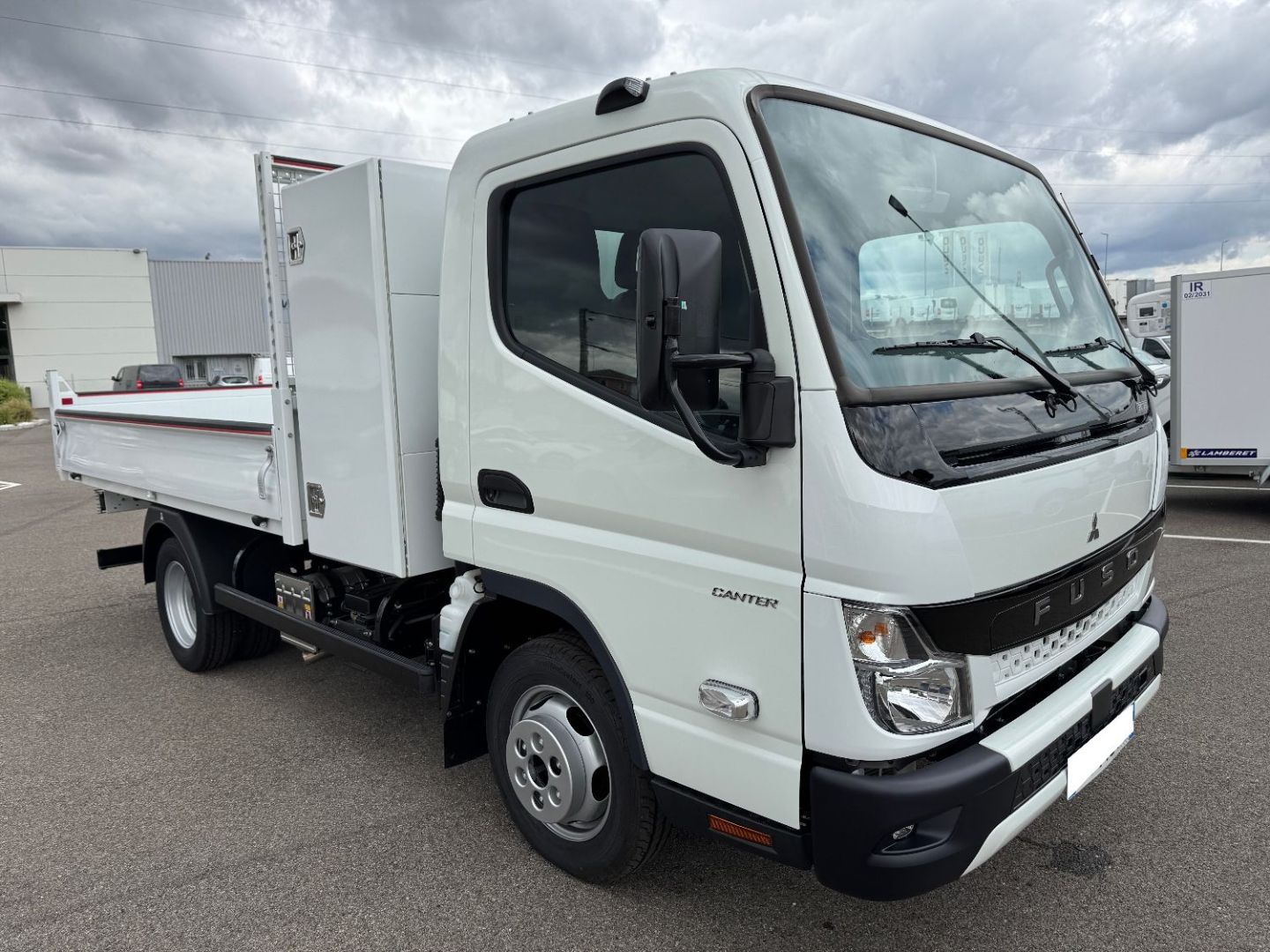 MITSUBISHI FUSO CANTER BENNE - 3C15 150CV 3L ACIER JPM 3M