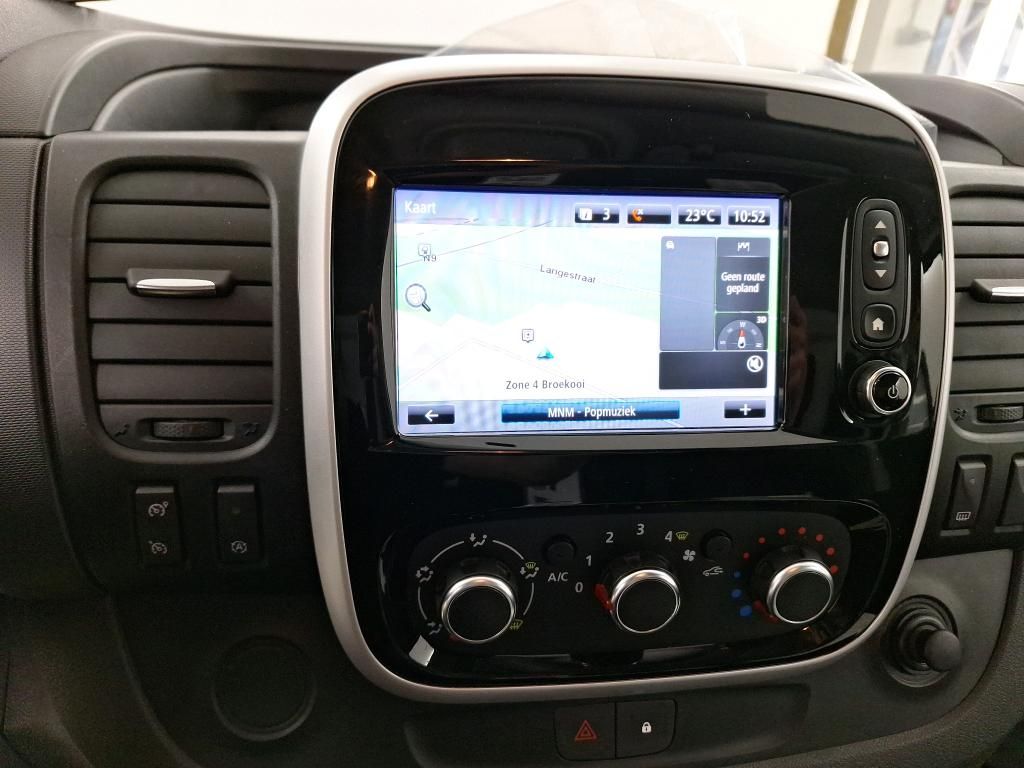 RENAULT TRAFIC FOURGON - L1H1 2.0 DCI 120 GRAND CONFORT 3 PL